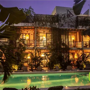 era-hotel-spa-tulum.allrivieramayahotels.com/