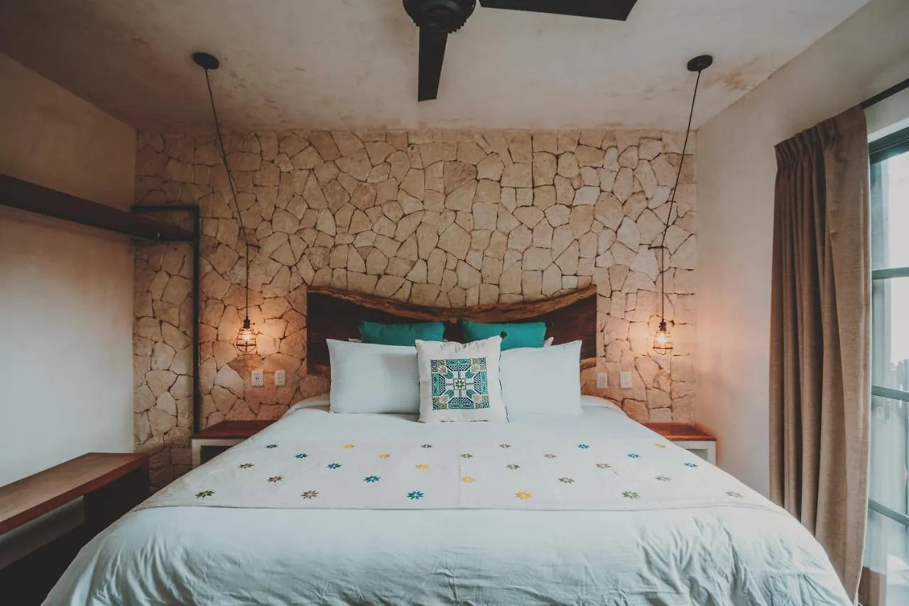 Maka Hotel Boutique 툴룸